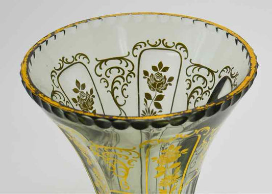 Vtg. Green Czech/Bohemian Glass Vase