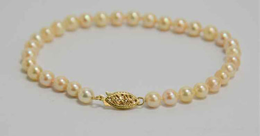 14k Pearl Bracelet