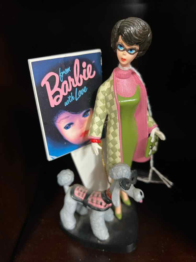 BARBIE FIGURINE