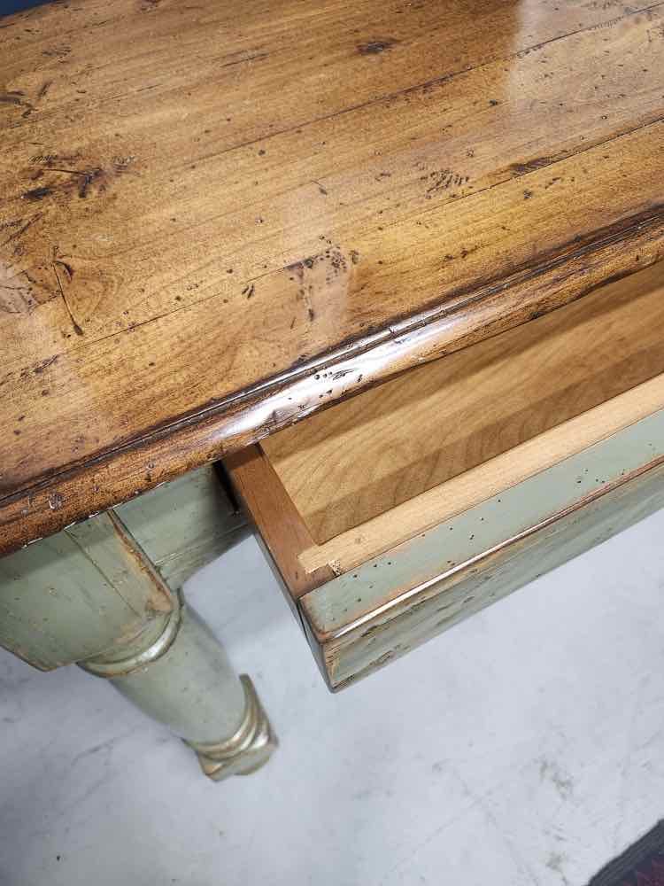 Woodland Wood/Green Sofa Table