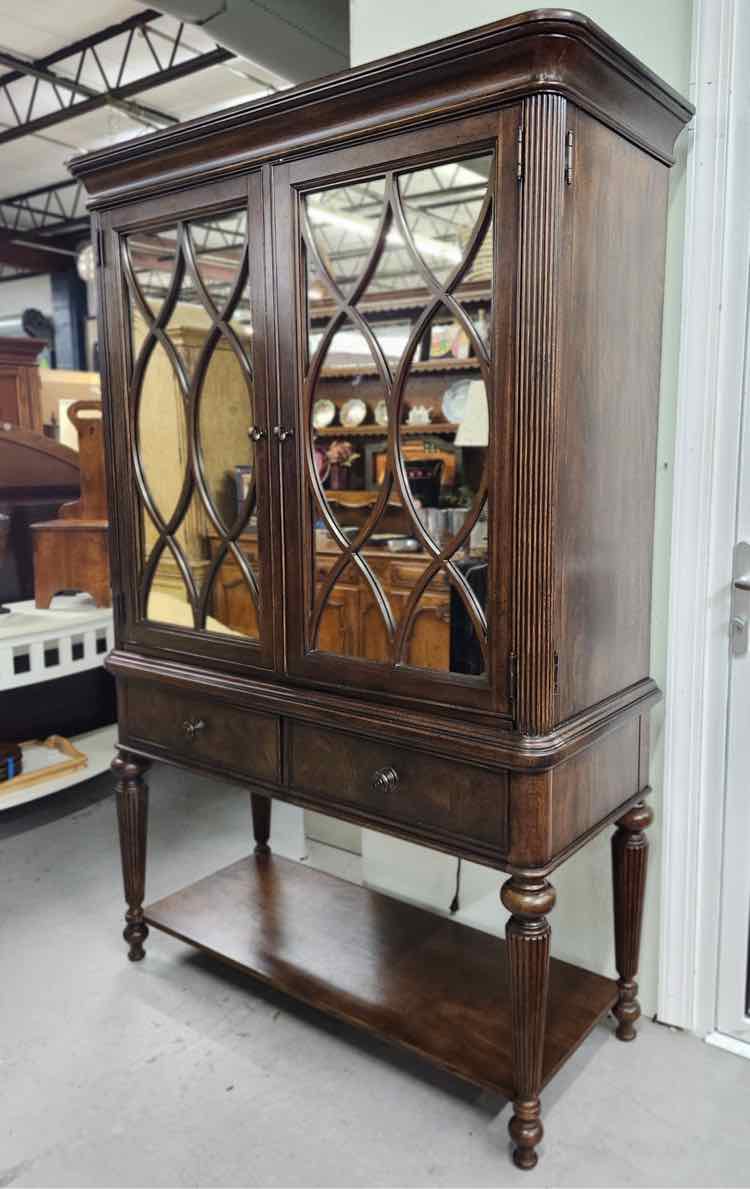 Legacy Bar Unit