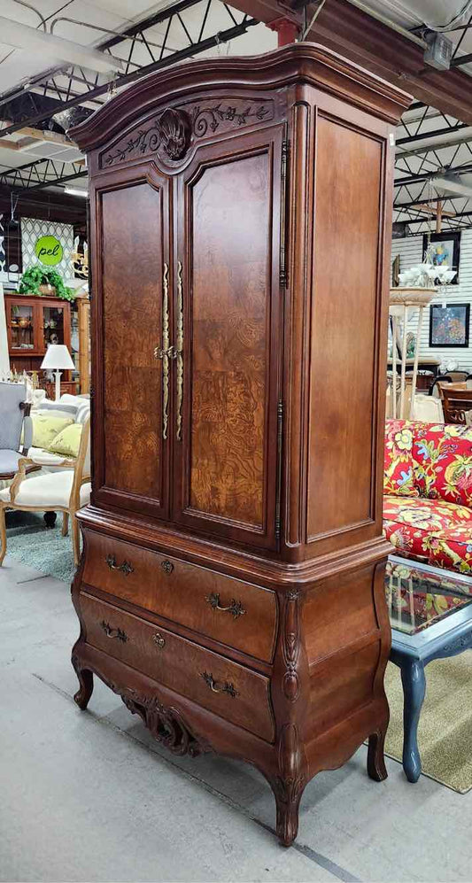 Armoire