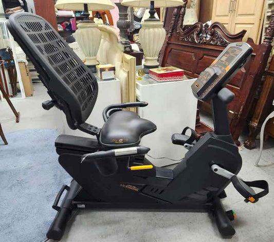 Life Core Exercise Machine