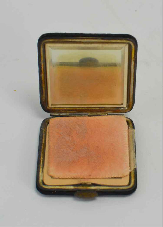 Vtg.Petit Compact w/Mirror & Puff