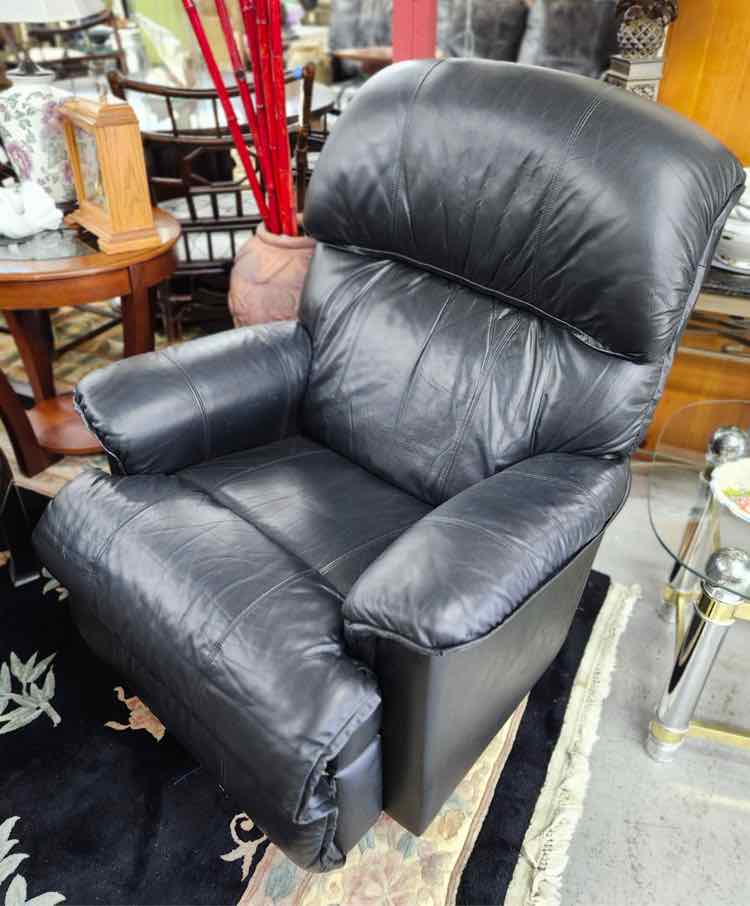 Black Lay Z Boy Recliner