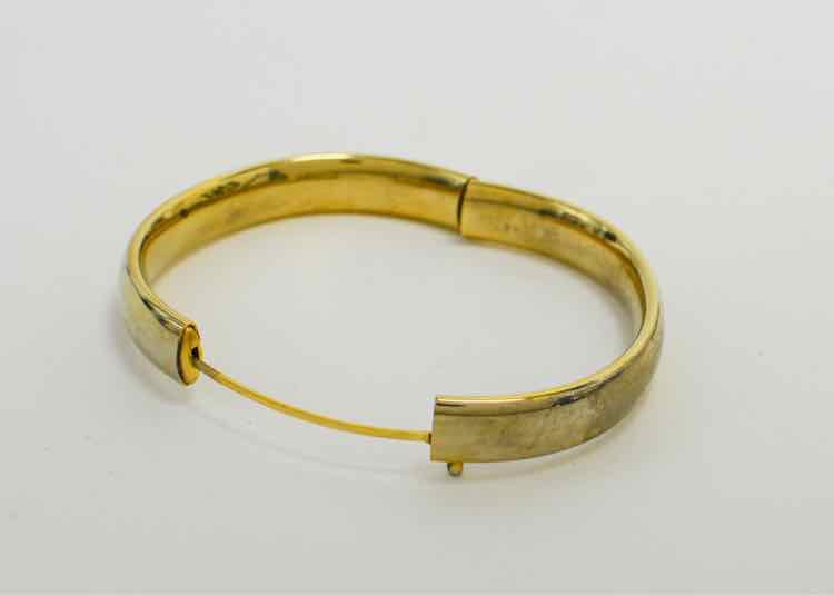 Bracelet Gold Oval Bangle