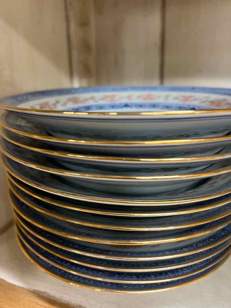 151pc. CHINESE PORCELAIN