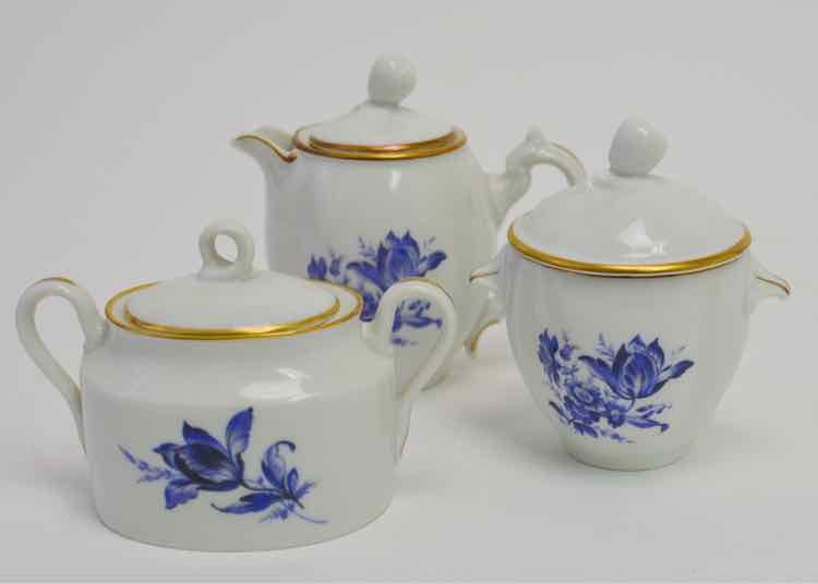 Vtg. Richard Ginori Demitasse Coffee & Tea Service Dishware