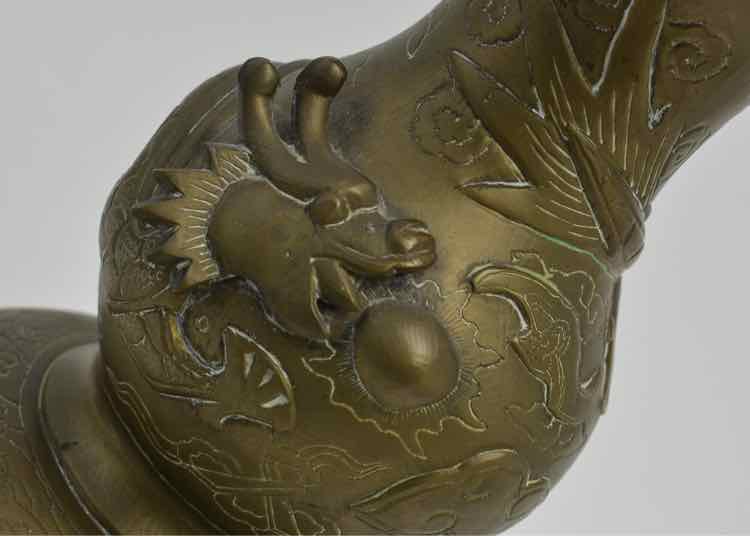Chinese Gourd Dragon Vase