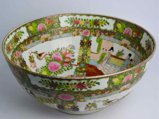 Porcelain Famile Rose Medallion Chinese Bowl