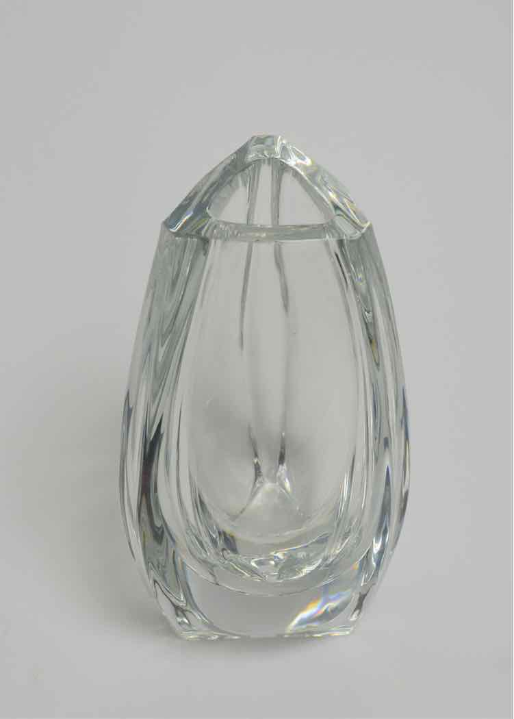 Baccarat Bouton D'OR Triangular Vase