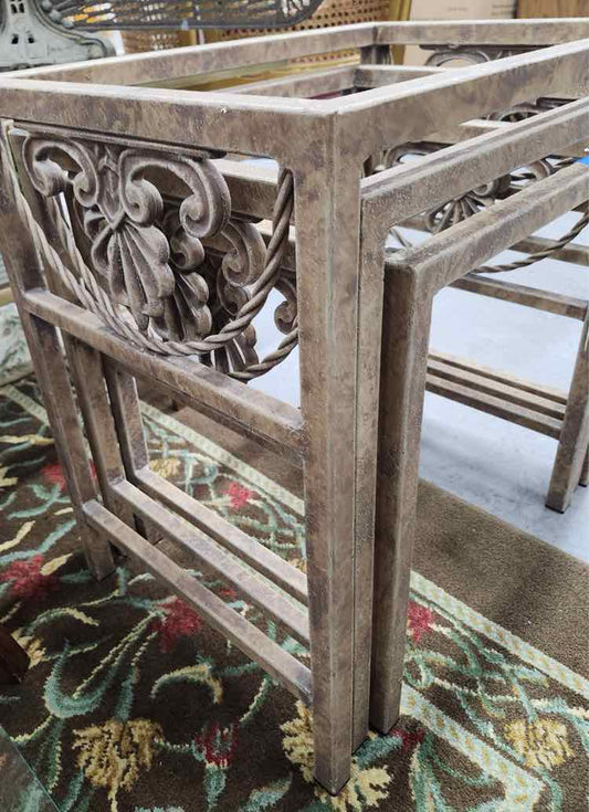 Set of 3 Nesting Tables