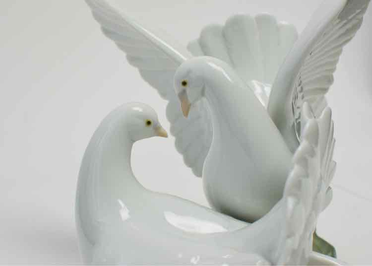 Art Lladro Porcelain "Love Nest Doves"