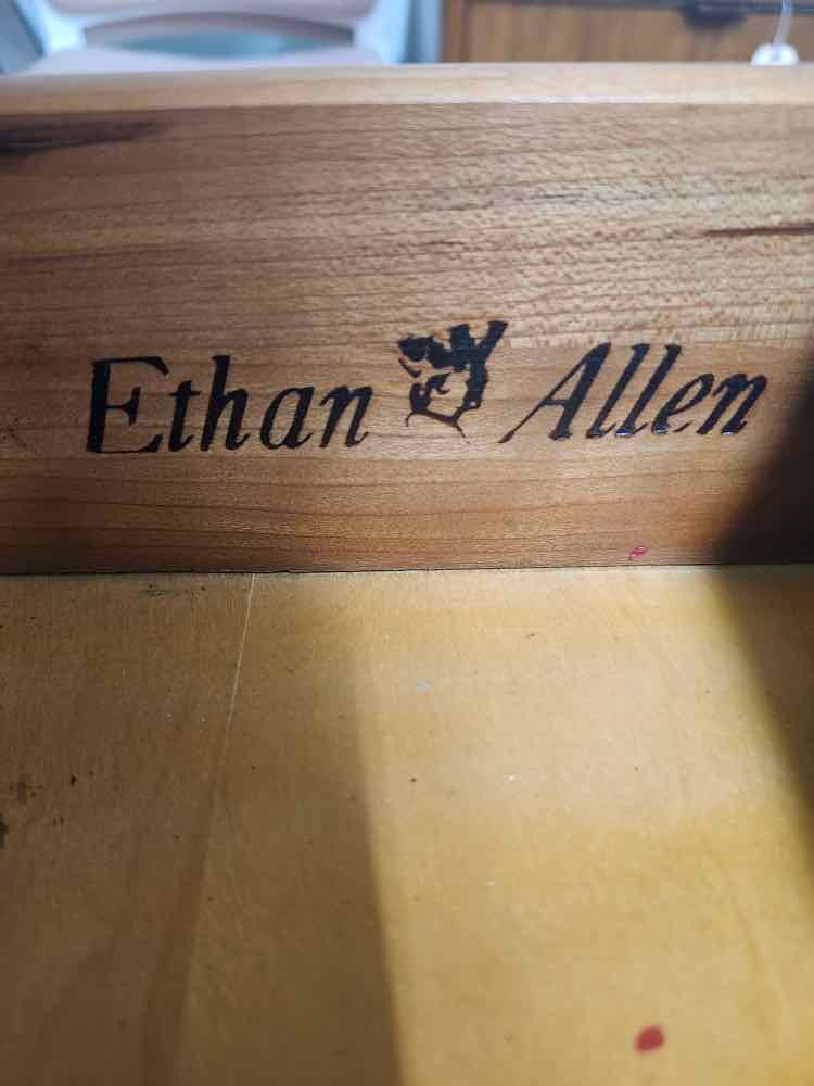 4 Drawer Spoon Leg Cabinet