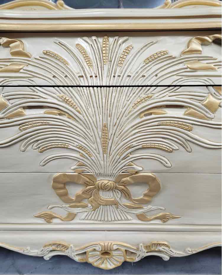 Beige/Gold Dresser w/ Mirror