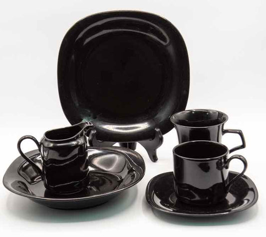 Vintage Mikasa Gellevia 34 Piece Table Ware