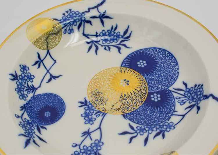 Royal Doulton 'Burstern Persian Spray Dishware