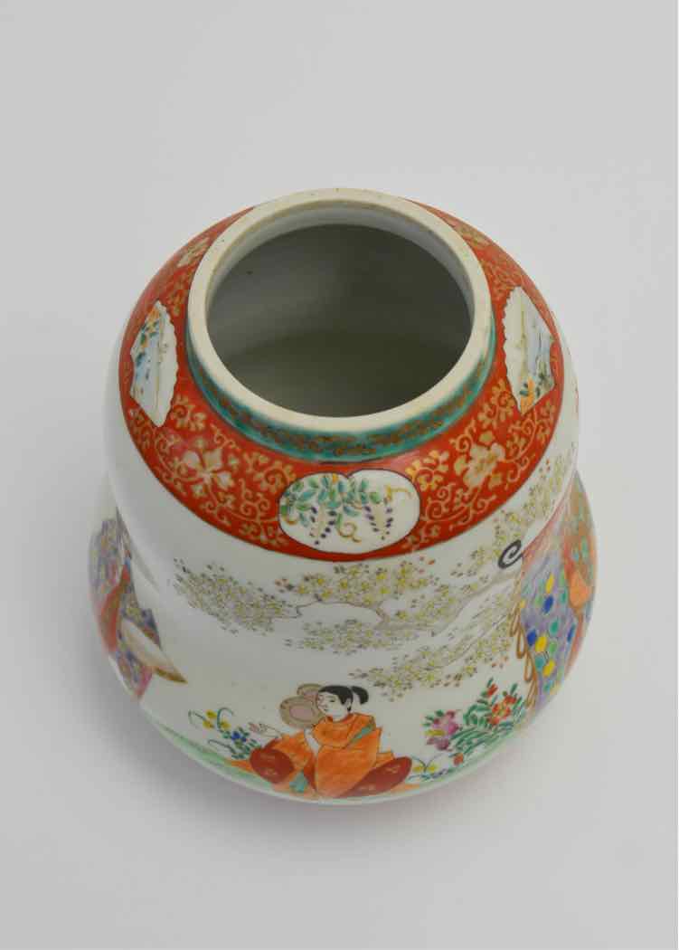 Ant.Fukagawa Vase