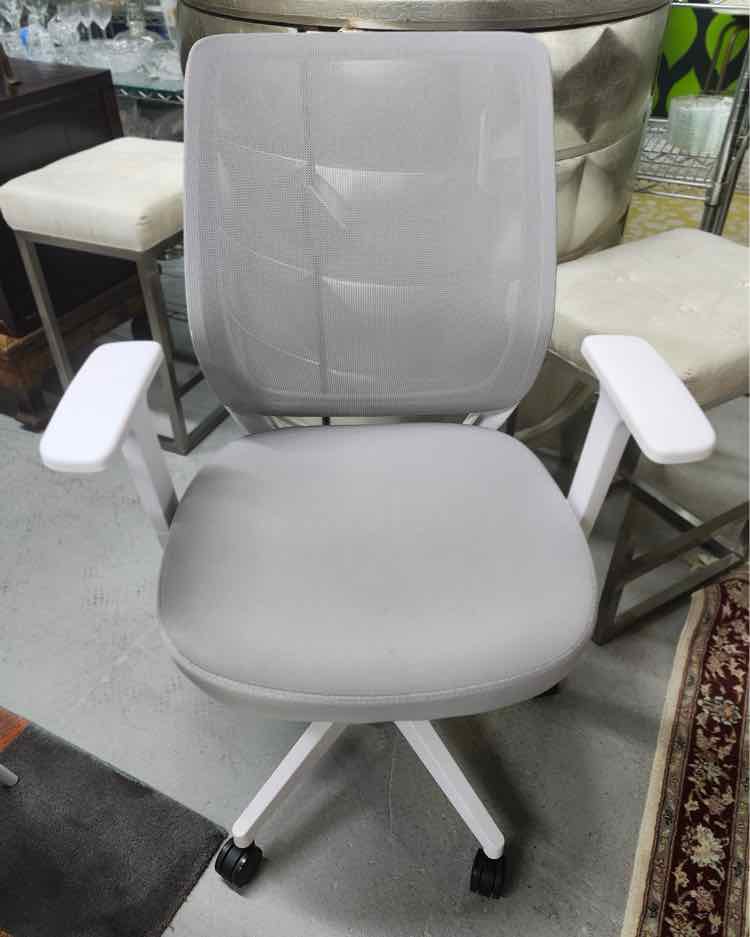 Mesh Office Chair