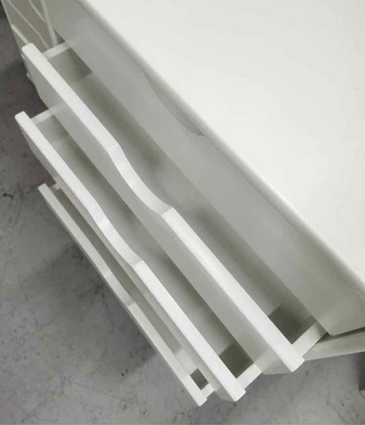 7 Drawer White Rolling Cabinet
