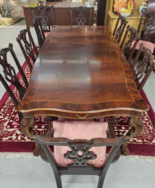 Henredon Table and Chairs
