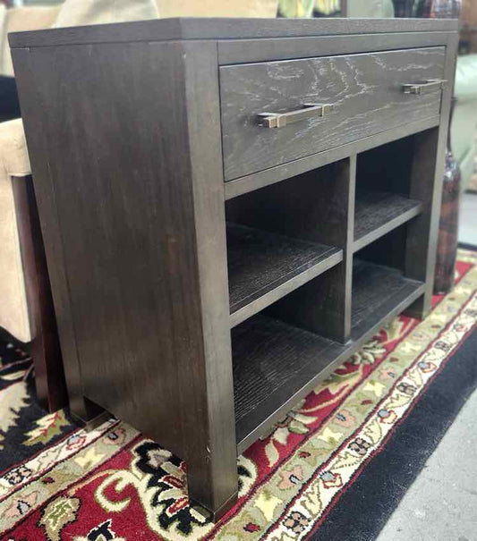 Havertys 1 Drawer Cabinet