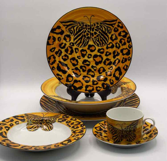 Mikasa Metamorphosis Plate set