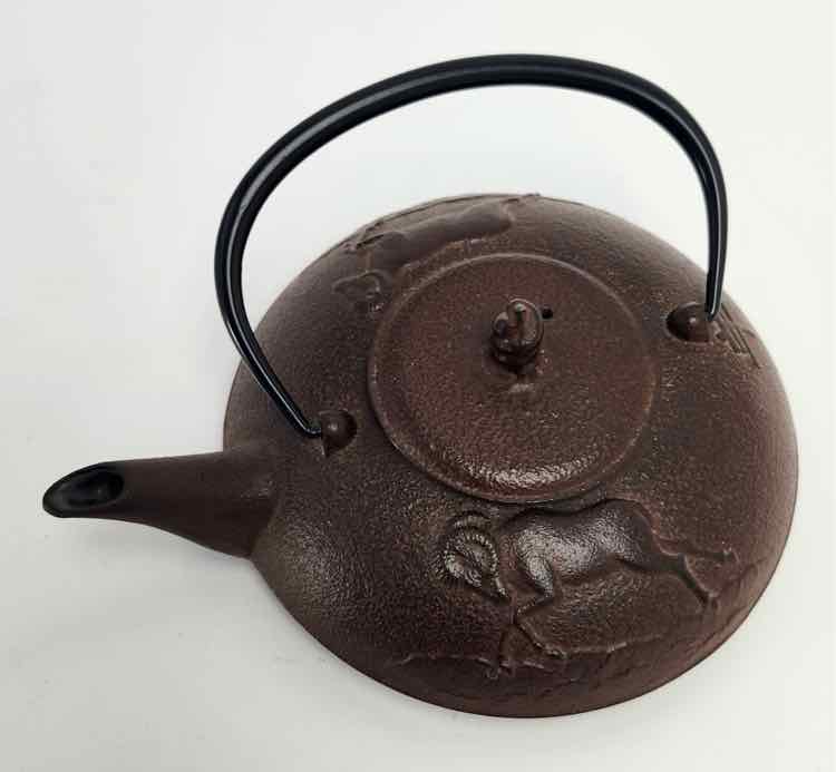 Joyce Chen Cast Iron Teapot