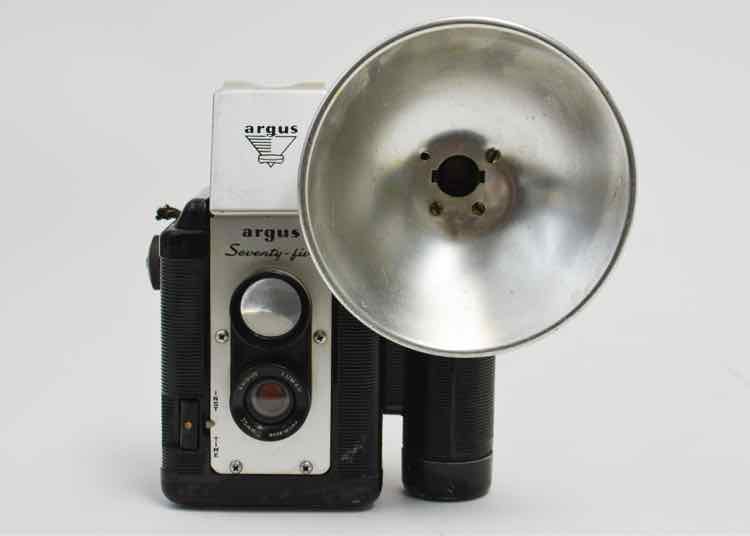 Vtg. Argus 75 Camera