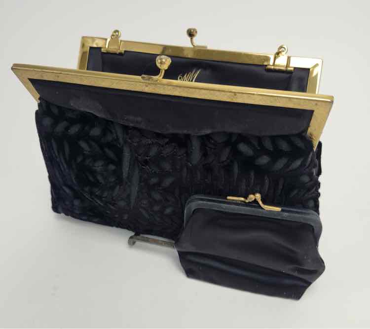 M.Moskowitz  Purse