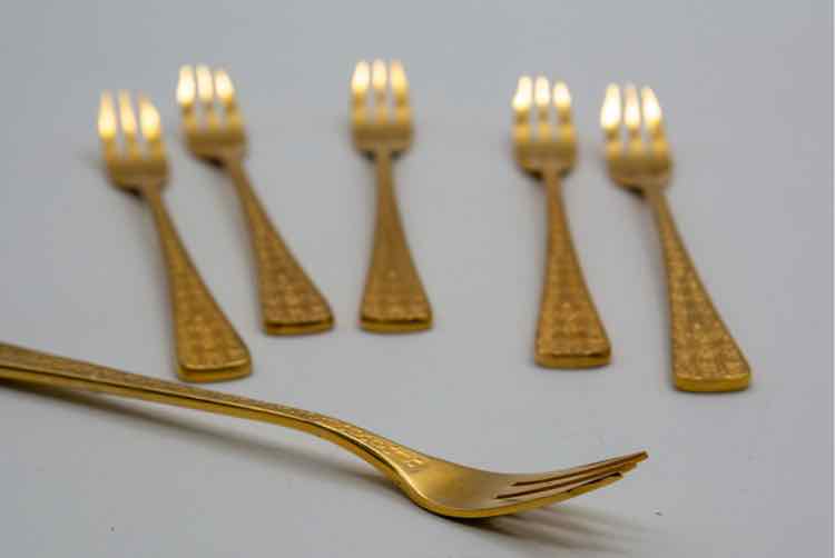 Set of 6 Supreme Gold Cake Forks