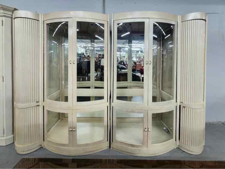 China Hutch/ Cabinet