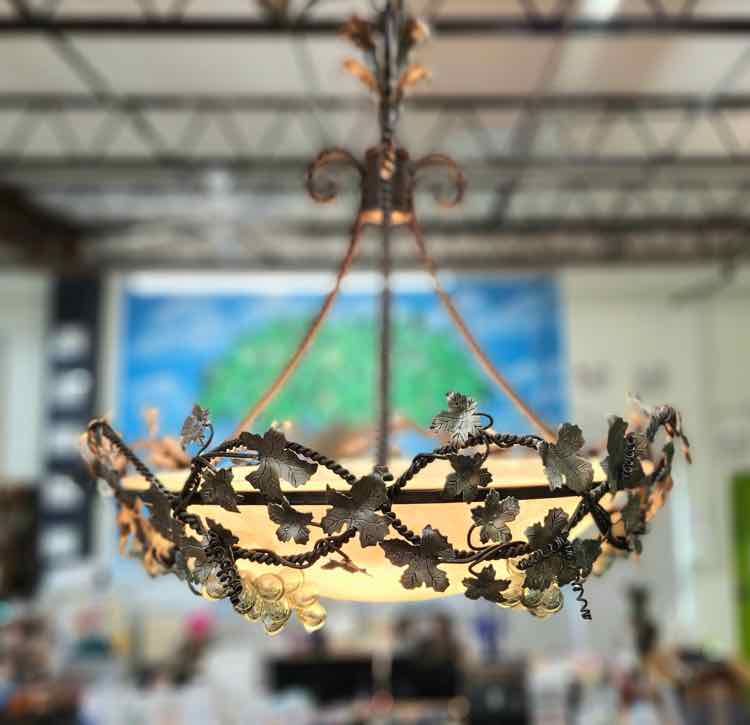 Meyda Grape Leaf Chandelier