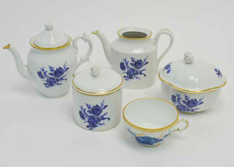 Vtg. Richard Ginori Porcelain Tea Service Dishware
