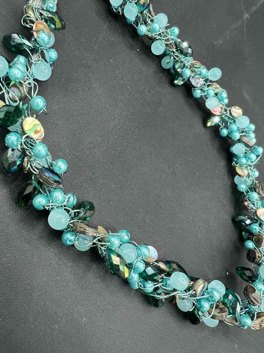 Teal/Turquoise Bead Necklace