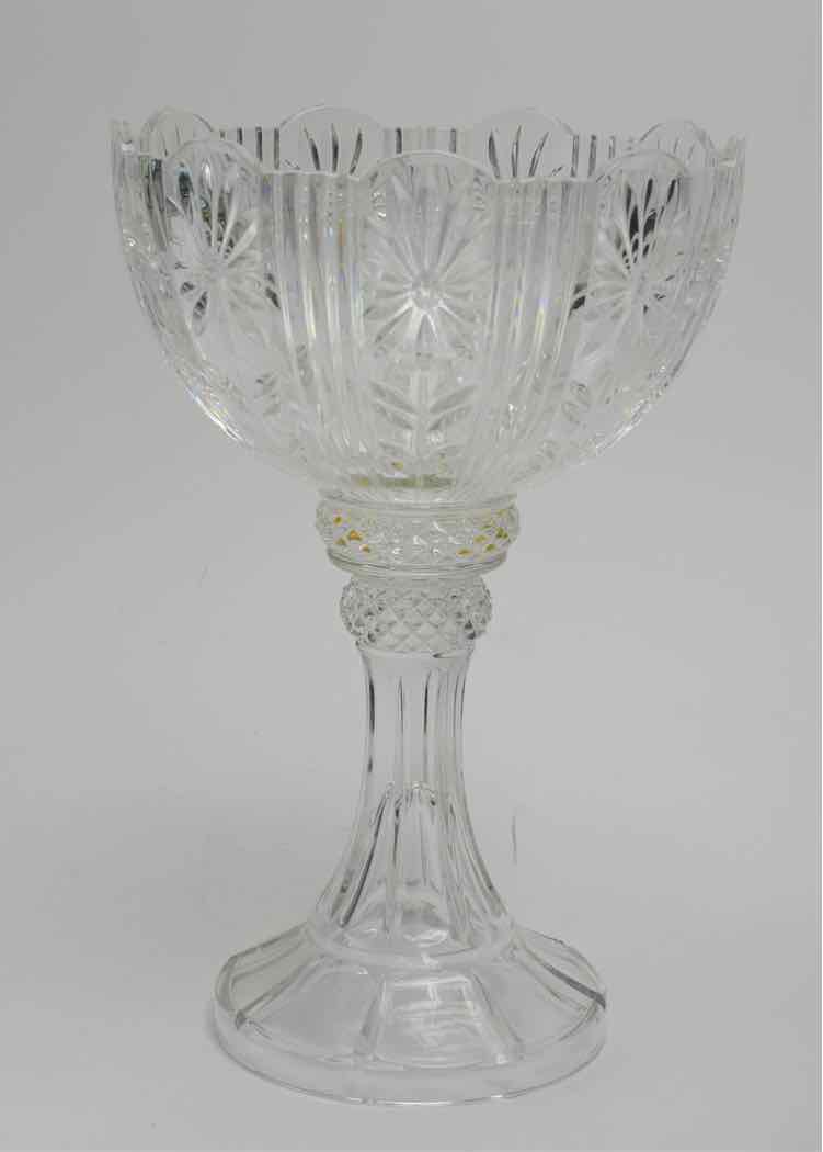 Shannen Crystal Compote w/Pedestal Base