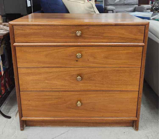 Pair of MCM Drexel Heritage Nightstands