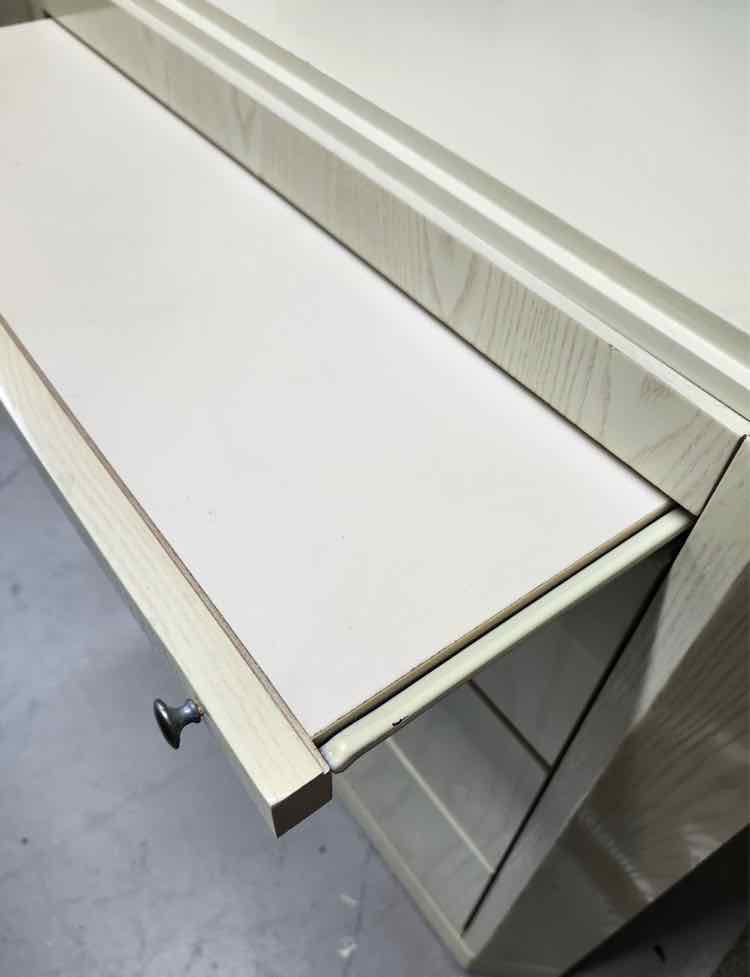 Pair of 3 Drawer Nightstands