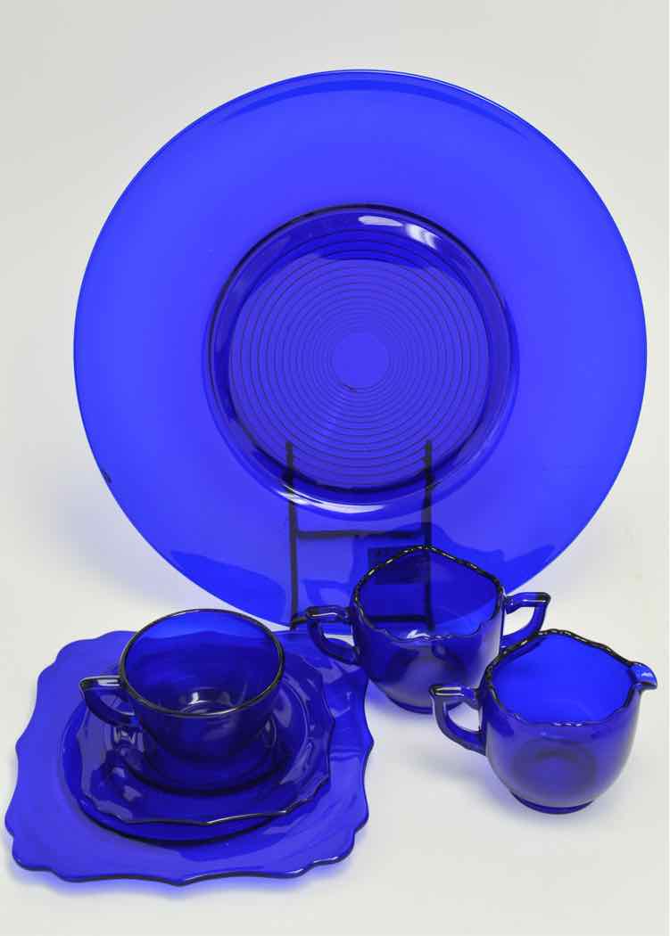 26 Piece Cobalt Blue Glass Dessert Set