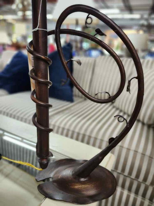 Metal Leaf Lamp