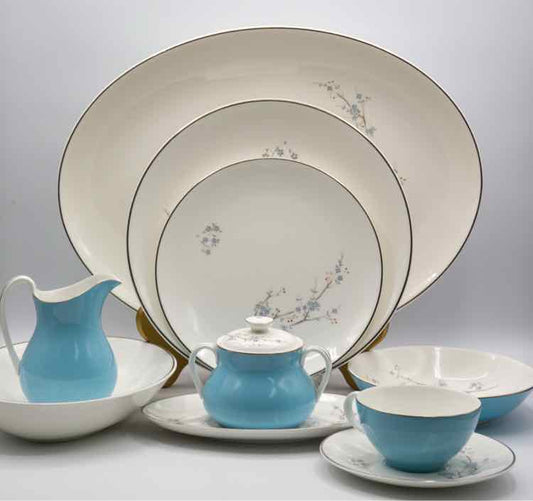 Royal Doulton Dish Set 72pc.