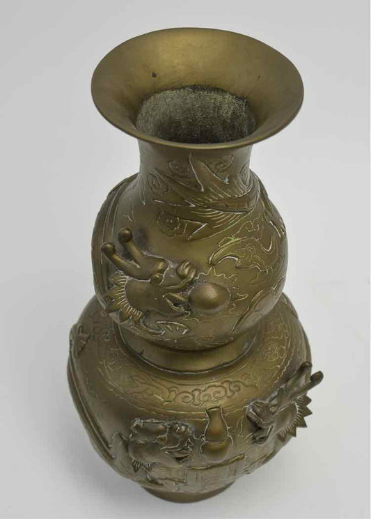 Chinese Gourd Dragon Vase