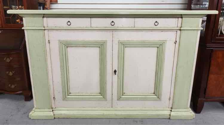Green & White European Cabinet