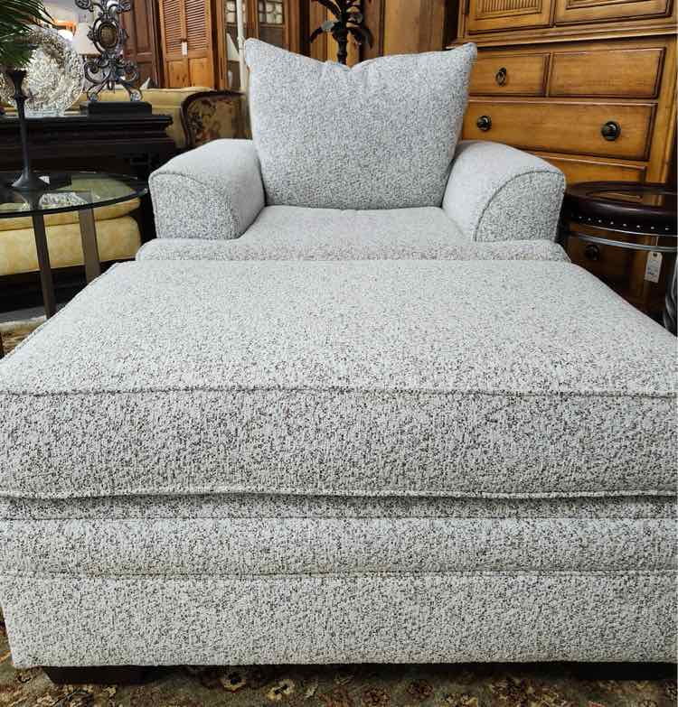 Light Gray Chair w/Storage Ottoman