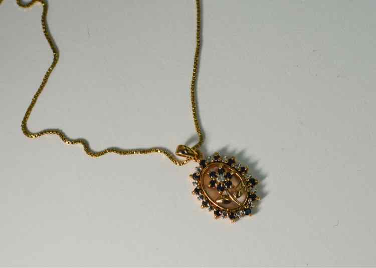 Blue & White Sapphire Flower Necklace