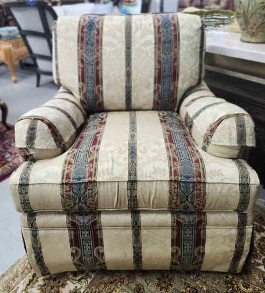 Thomasville Beige/Burgundy Chair