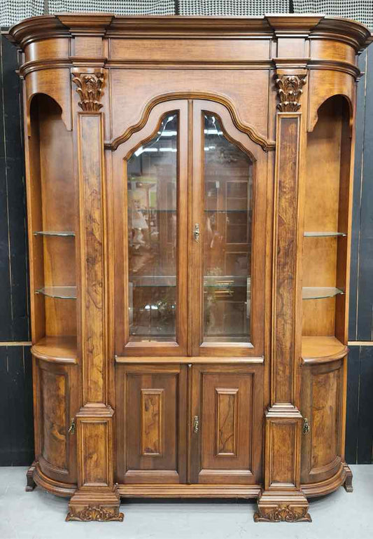Wooden Bibliotheque