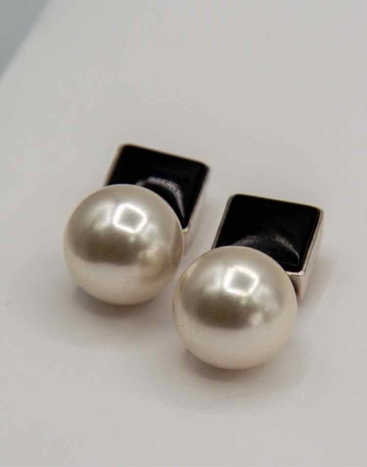 Pearl and Onyx Earrings