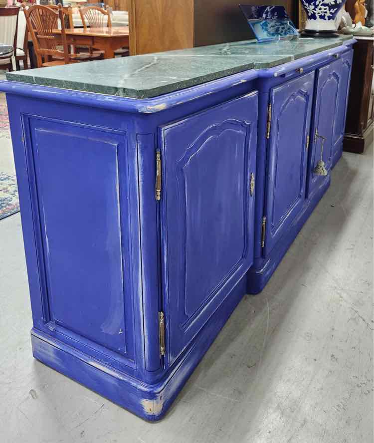 Green Marble & Blue Server
