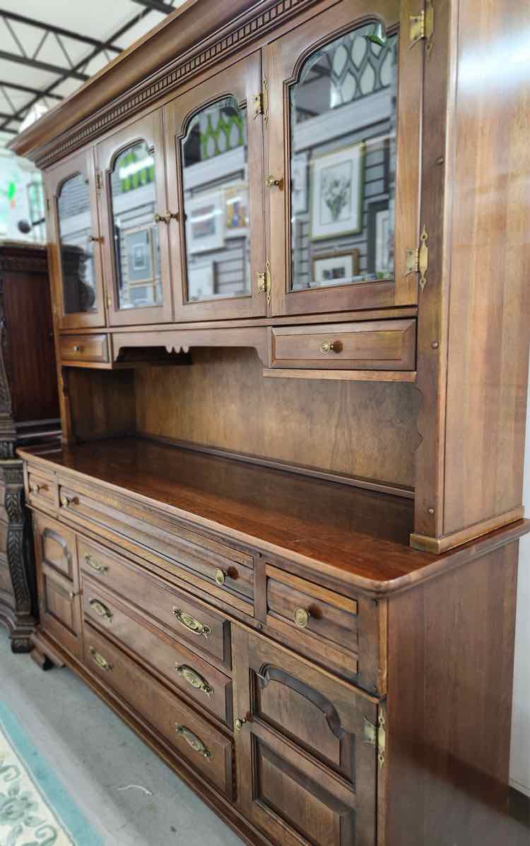 2pc Wood Hutch